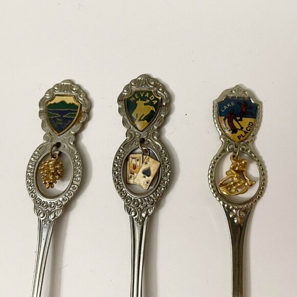 Vintage Lot of 10 Souvenir Spoons Nevada Florida Miami Lake Placid Flaws - Picture 13 of 16